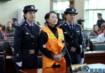 Китай ведет ожесточенную борьбу со своими 