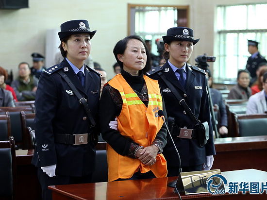 Китай ведет ожесточенную борьбу со своими Китай ведет ожесточенную борьбу со своими