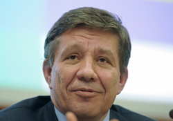 Новым министром обороны может стать Владимир Поповкин