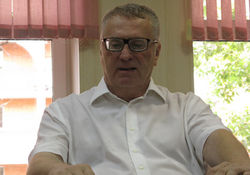 «МК» не смог опорочить Жириновского